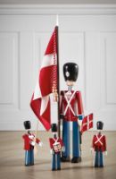 Billede af Kay Bojesen Menig med gevær H: 22 cm - Rød/hvid/Blå