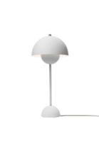 Billede af &Tradition Flowerpot VP3 Bordlampe H: 50 cm - Matt Light Grey 