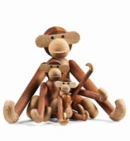 Billede af Kay Bojesen Abe Mellem H: 28 cm - Teak/Limbatræ 

