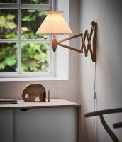 Billede af Le Klint 224 1/17 Saxlampe til væg H: 31 cm - Lys eg / Standardskærm