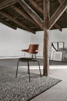 Billede af Vermund VL118 Stol SH: 46 cm - Sort Stål/Valnød/Sort Sierra Læder