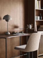 Billede af &Tradition Flowerpot VP3 Bordlampe H: 50 cm - Grey Beige