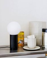 Billede af HAY Turn On Table Lamp Ø: 10 cm - Black