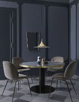 Billede af GUBI 2.0 Dining Table Ø: 130 cm - Black Base/Marple Black Top