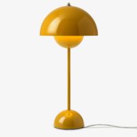 Billede af &Tradition Flowerpot VP3 Bordlampe H: 50 cm - Mustard