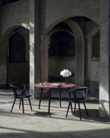 Billede af &Tradition SK1 In Between Chair SH: 45 cm - Black Lacquered Oak