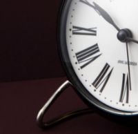 Billede af Arne Jacobsen Roman Bordur Ø:11 cm - Sort/Hvid 