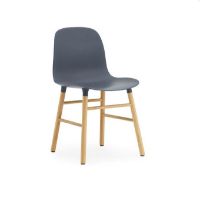 Billede af Normann Copenhagen Form Stol SH: 44cm - Blå/Eg