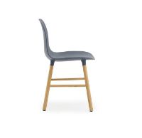 Billede af Normann Copenhagen Form Stol SH: 44cm - Blå/Eg