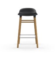 Billede af Normann Copenhagen Form Barstol SH: 65cm - Sort/Eg