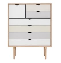 Vis detaljer for Andersen Furniture S8 Kommode 83x107 cm - Eg/Farvede fronter  Billede af Andersen Furniture S8 Kommode 83x107 cm - Eg/Farvede fronter