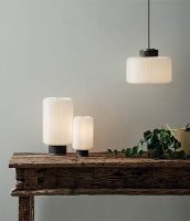 Billede af Le Klint 183 Cylinder Pendel Medium Ø: 29 cm - Sortbejdset Eg UDSTILLINGSMODEL