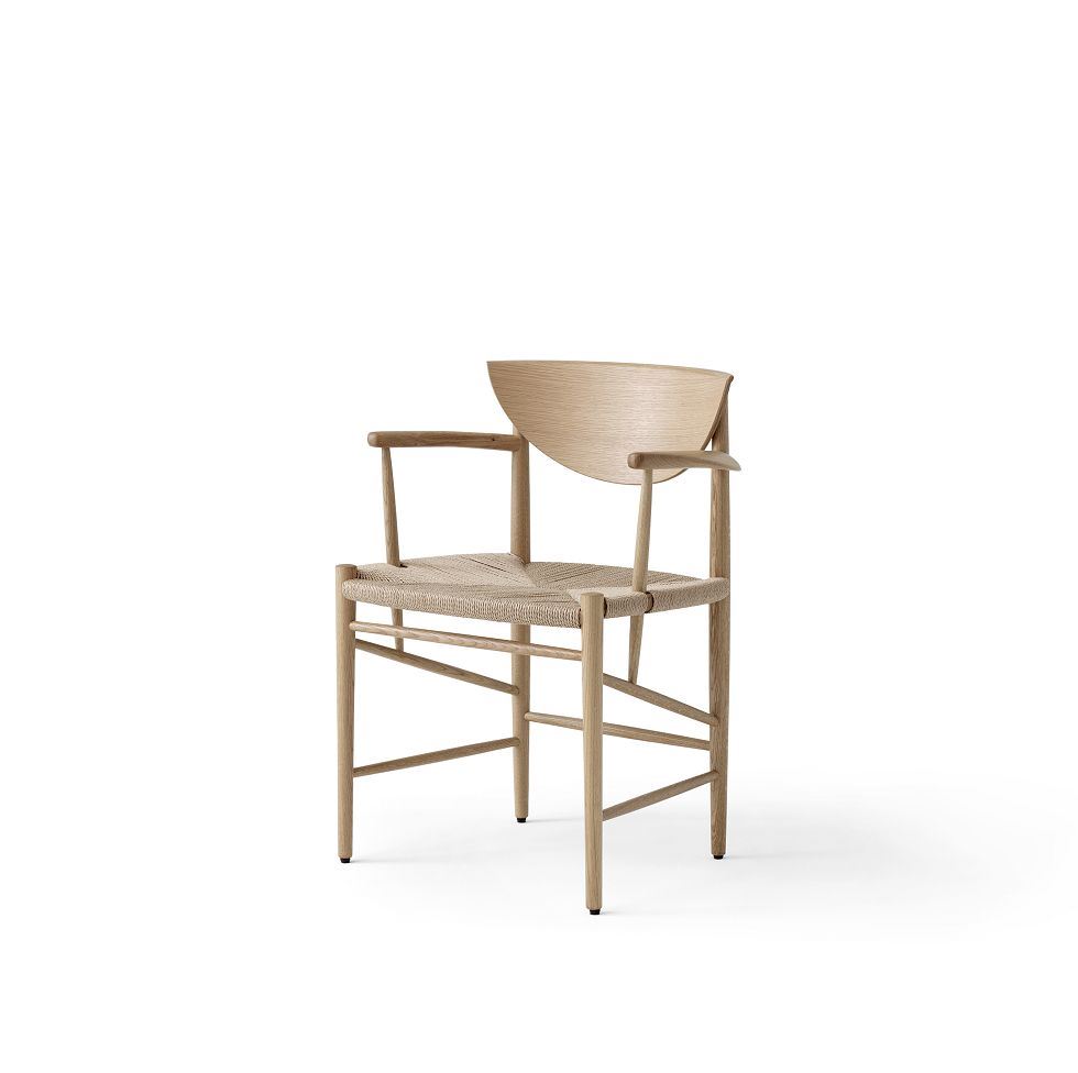 Billede af &Tradition HM4 Drawn Chair w. armrest  - Natural Paper Cord/Oiled Oak
