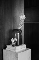 Billede af Audo Copenhagen Plinth Cubic H: 40 cm - White Carrara Marble