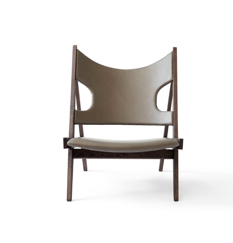 Billede af Audo Copenhagen Knitting Lounge Chair SH: 30 cm - Dark Stained Oak/Dakar 0311 Sand Leather