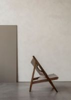 Billede af Audo Copenhagen Knitting Lounge Chair SH: 30 cm - Dark Stained Oak/Dakar 0311 Sand Leather