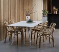 Billede af Cane-line Indoor Peak Spisebordsstol m. armlæn SH: 44 cm - Natural Rattan