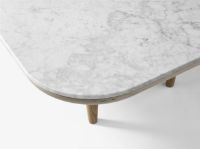 Billede af &Tradition Fly SC5 Lounge Table 60x120 cm - Oiled Oak/Honed Bianco Carrara Marble