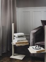 Billede af String Furniture Museum Sidetable H: 32-73 cm - Beige