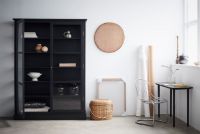 Billede af Lindebjerg Design Dark Oak N2 Vitrineskab 145x210 cm - Sortbejdset Eg