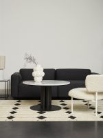 Billede af Louise Roe Balloon Vase #04 H: 32 cm - Ceramic Raw White