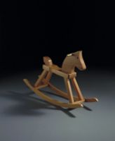 Billede af Kay Bojesen Babies Gyngehest - Lakeret Bøg 