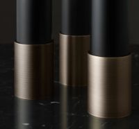 Billede af GUBI Space Candlestick Lysestage H: 20 cm - Antik Brass