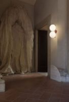 Billede af FLOS IC C/W1 Double Væglampe H: 42 cm - Sort