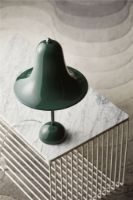 Billede af Verpan Pantop Ø23 Bordlampe H: 38 cm - Dark Green