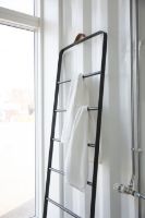 Billede af Audo Copenhagen Bath Towel Ladder H: 170 cm - Sort Bath Towel Ladder H: 170 cm - Sort 