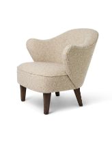 Billede af Audo Copenhagen Ingeborg Signatur Loungestol SH: 40 cm - Sacho Zero Boucle 001/Røget Eg