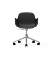 Billede af Normann Copenhagen Form Drejestol m. armlæn og hjul - Sort/Aluminium