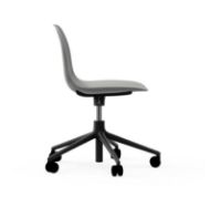 Billede af Normann Copenhagen Form Drejestol m. hjul - Grå/Sort Aluminium