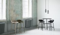 Billede af Normann Copenhagen Hyg Barstol Frontpolstret SH: 65 cm - Interfuse/Stål