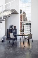 Billede af Muubs Spisebordsstole Chamfer H: 82 cm - Sort Stel/Dessert 