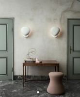 Billede af GUBI Cobra væglampe - Matt White 