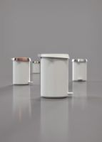 Billede af FROST Pedalspand 250 Small 6L - Mat Hvid/Børstet Kobber