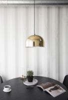 Billede af Audo Copenhagen Snaregade Dining Table Round Ø: 120 cm - Black Steel / Black Oak