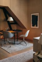 Billede af Audo Copenhagen Snaregade Dining Table Round Ø: 138 cm - Black Steel / Black Oak