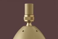 Billede af GUBI Gräshoppa Floor Lamp H: 125cm - Olive Brown