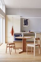 Billede af Form & Refine Trefoil Round Table Ø: 75 cm - White Oiled Oak