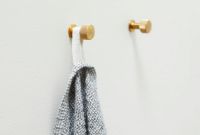 Billede af Form & Refine Angle Hook Large Ø: 3 cm - Brass