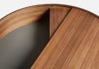 Billede af Woud Arc Coffee Table Ø: 66 cm - Walnut