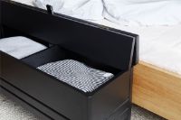 Billede af Form & Refine A Line Storage Bench 111 B: 111 cm - Black Stained Oak