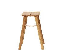 Billede af Form & Refine Angle Foldable Stool H: 47,5 cm - Oiled Oak