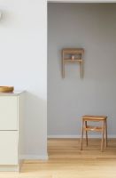 Billede af Form & Refine Angle Foldable Stool H: 47,5 cm - Oiled Oak