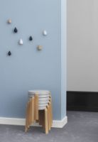 Billede af Normann Copenhagen Tap Skammel H: 43 cm - Eg/Sand