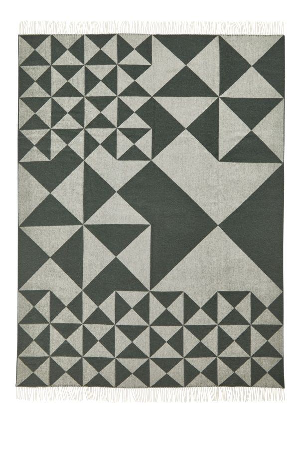 Billede af Verpan Mirror Throw plaid 130 x 198 cm - Dark Green