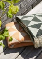 Billede af Verpan Mirror Throw plaid 130 x 198 cm - Dark Green