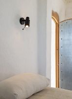 Billede af DCW Editions Biny Spot LED Væg- og loftlampe m. Arm Ø: 6,5 cm - Sort/Sort